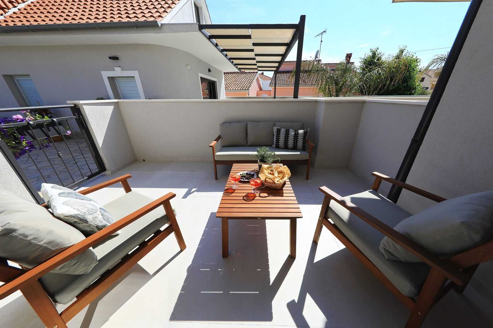 L'Appartement

RIB L/S TOP

ブラウン 2 Bed Apartment For Sale in Pinelands (R 1,200,000)